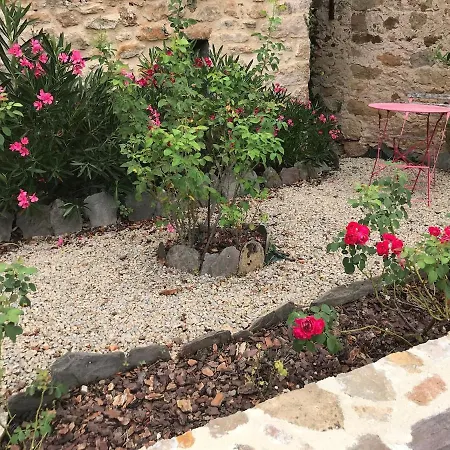 Les Marmozets, Convivialite Et Repos Anglars-Saint-Félix